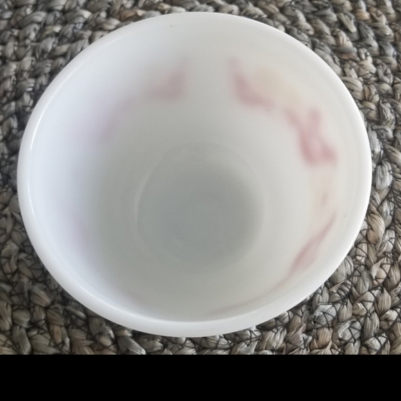 Vintage Pyrex Bowl - Picture 4 of 5